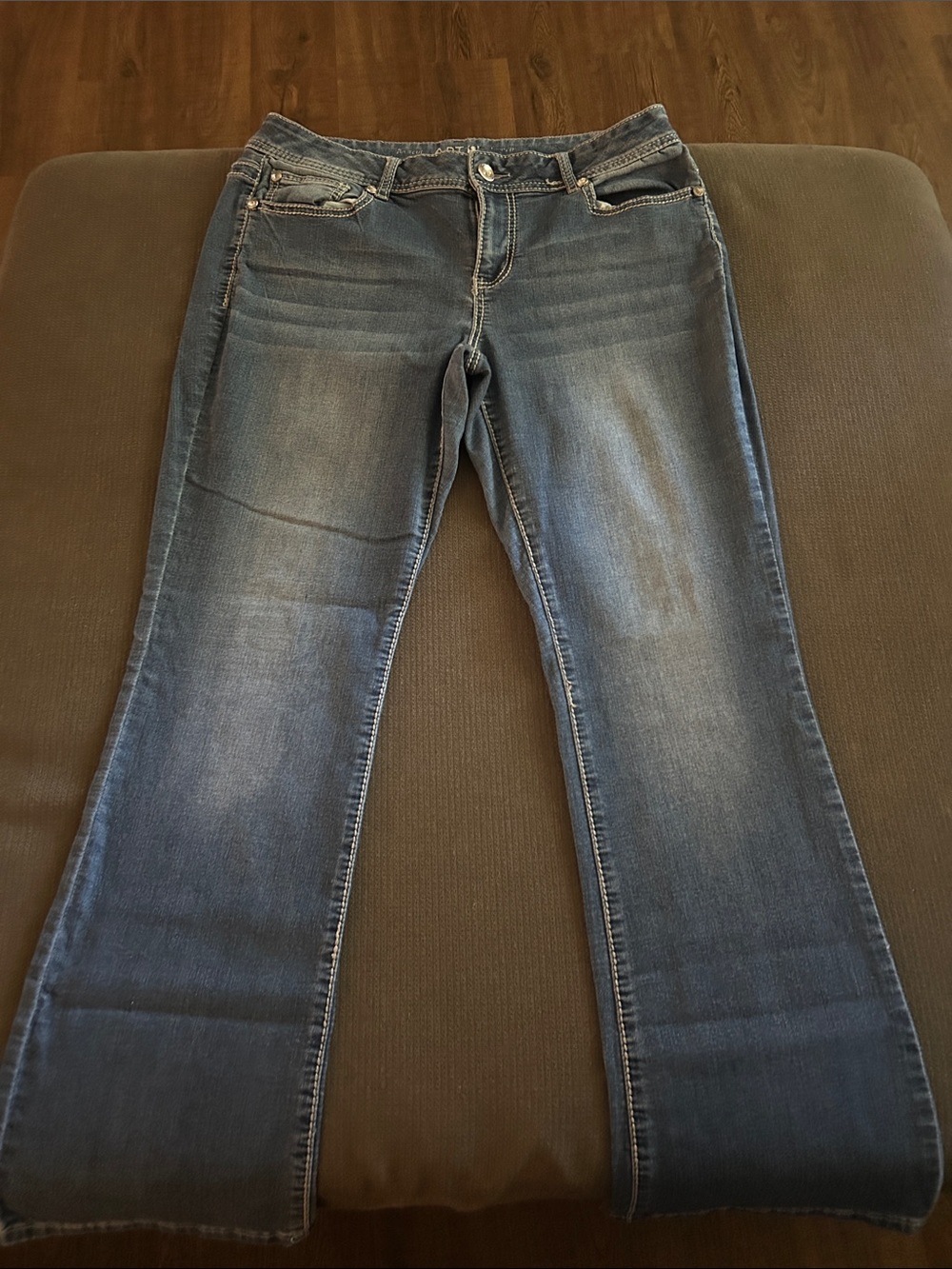 Apt. 9 Women's Dark Blue Flare Jeans